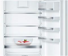 Встраиваемый холодильник Bosch KIN 86HD20R