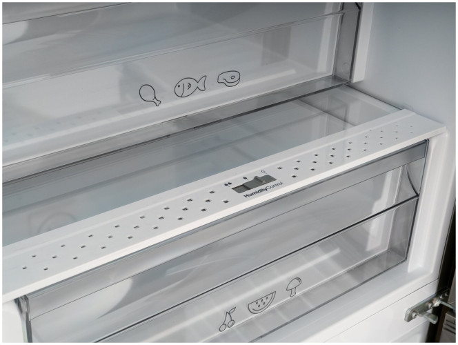 Холодильник Schaub Lorenz SLU S379Y4E