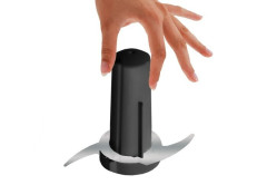 Измельчитель Centek CT-1390 черный