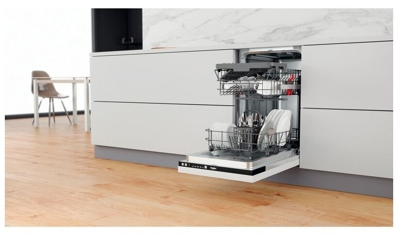 Посудомоечная машина Whirlpool WSIE 2B19 C