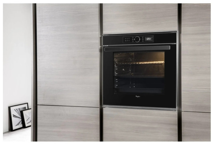 Электрический духовой шкаф Whirlpool AKZM 8480 IX