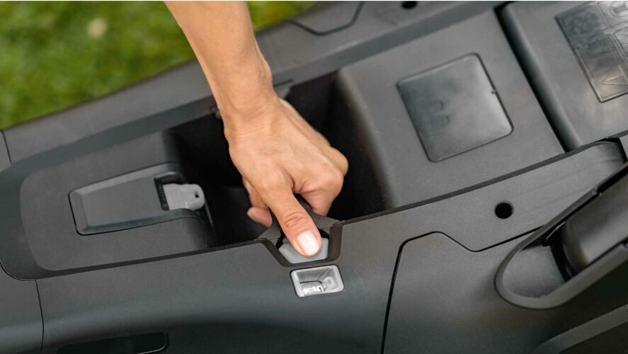 Газонокосилка аккумуляторная BOSCH AdvancedRotak 36-690