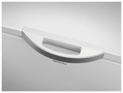 Морозильный ларь Electrolux LCB 3LF20 W0