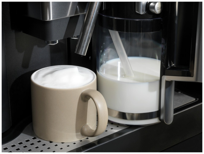 Встраиваемая кофемашина Electrolux KBC65X