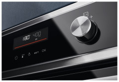 Электрический духовой шкаф Electrolux EVL 6E46 X