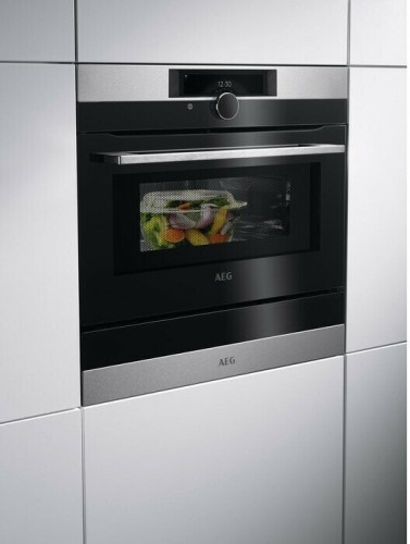 Электрический духовой шкаф Aeg KMK968000M