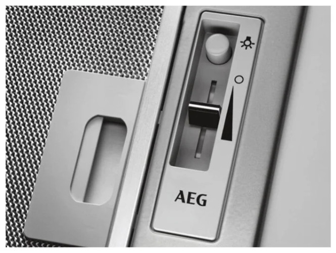 Встраиваемая вытяжка AEG DGB 1530 S