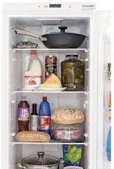 Встраиваемый холодильник Scandilux RBI303EZ