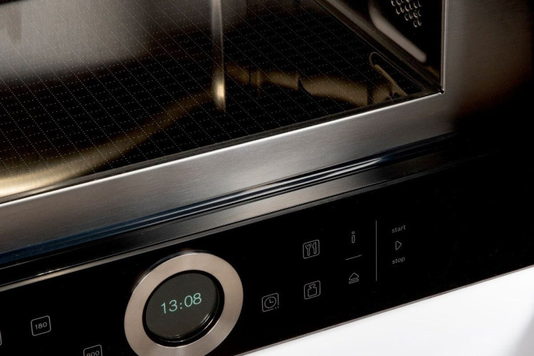 Встраиваемая микроволновая печь Bosch BFR 634GB1