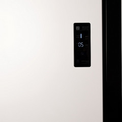 Холодильник HOLBERG HRSB 5164NDWI