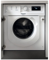 Встраиваемая стиральная машина Hotpoint-Ariston BI WMHG 71284