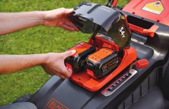 Газонокосилка аккумуляторная Black&amp;Decker Power Command (CLM5448PC2-QW)