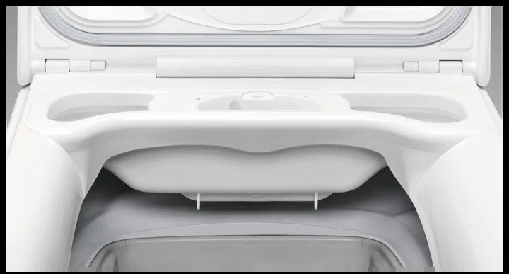 Стиральная машина Zanussi ZWQ61226CI