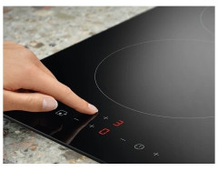 Индукционная варочная панель Electrolux LIT30230C