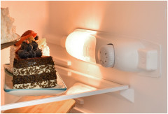 Холодильник Vestel VDD 144 VW