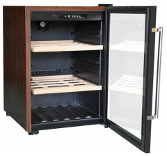 Винный шкаф La Sommeliere CTV81