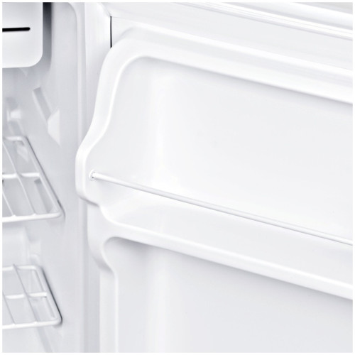 Холодильник SunWind SCC354 белый