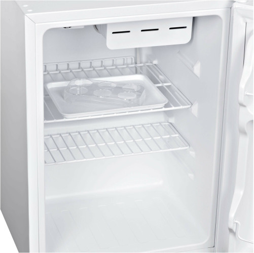 Холодильник SunWind SCC354 белый