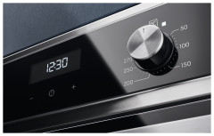 Электрический духовой шкаф Electrolux EOF 5C70X