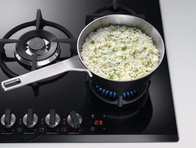 Газовая варочная панель Electrolux KGG 7538 K