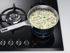 Газовая варочная панель Electrolux KGG 7538 K