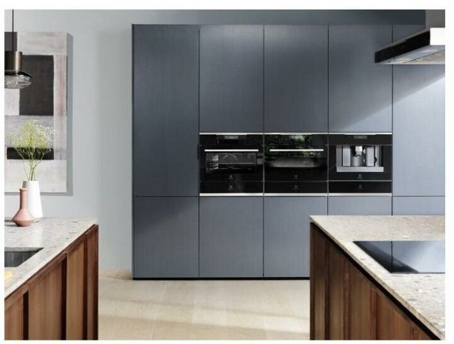 Индукционная варочная панель Electrolux EIS6648