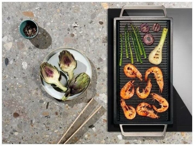 Индукционная варочная панель Electrolux EIS6648