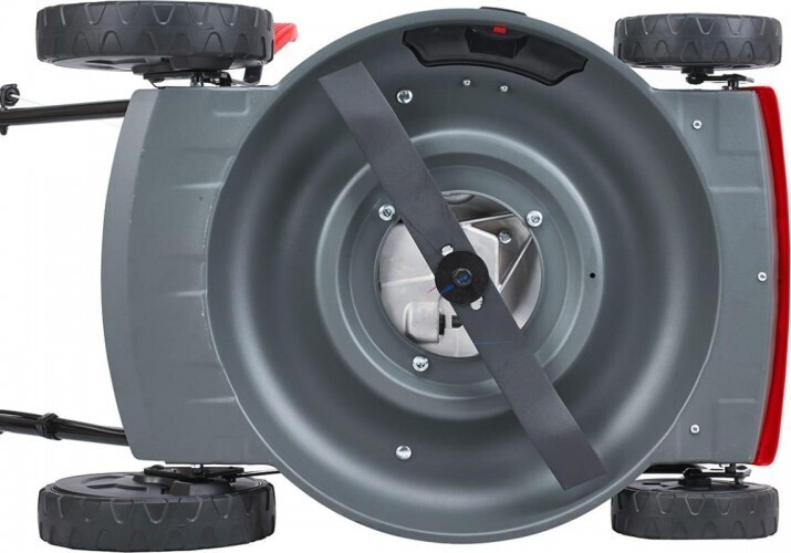 Газонокосилка бензиновая Evoline LMG51P