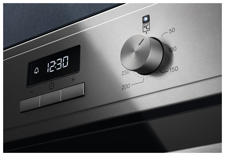 Электрический духовой шкаф Electrolux OEF 3H30X